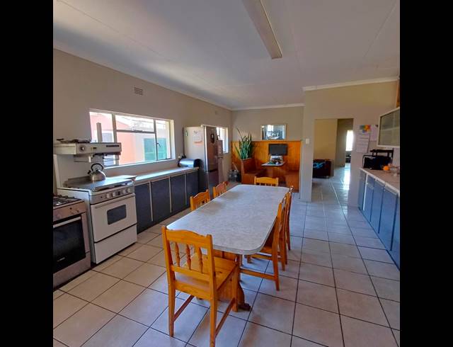 2.10HA SMALLHOLDING FOR SALE IN BUYSCELIA